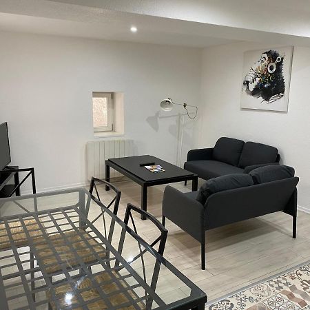 Appartement 2Eme Etage 42M2 Hyper Centre Ville / Parking Gratuit Riom Esterno foto